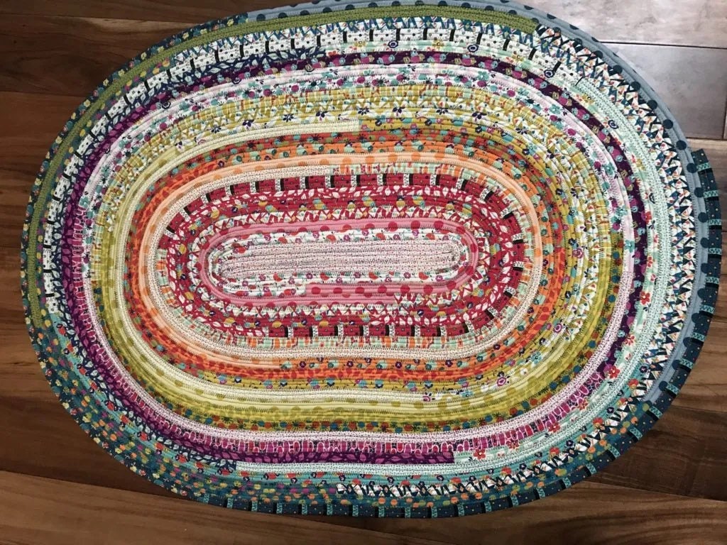 RJ Designs Jelly-Roll Rug Pattern Finished size 30”x44” Oval