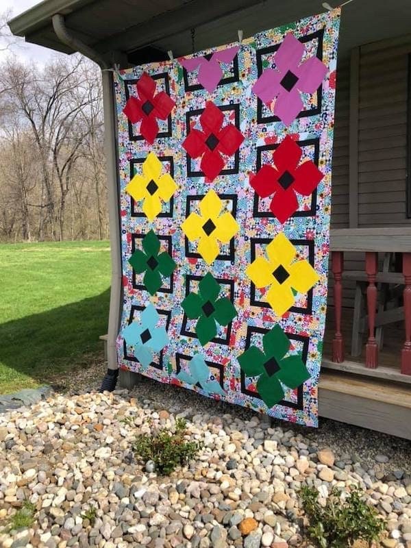 Rachel Rossi Trellis Twist Quilt Pattern (5 Size Variations Per Pattern)