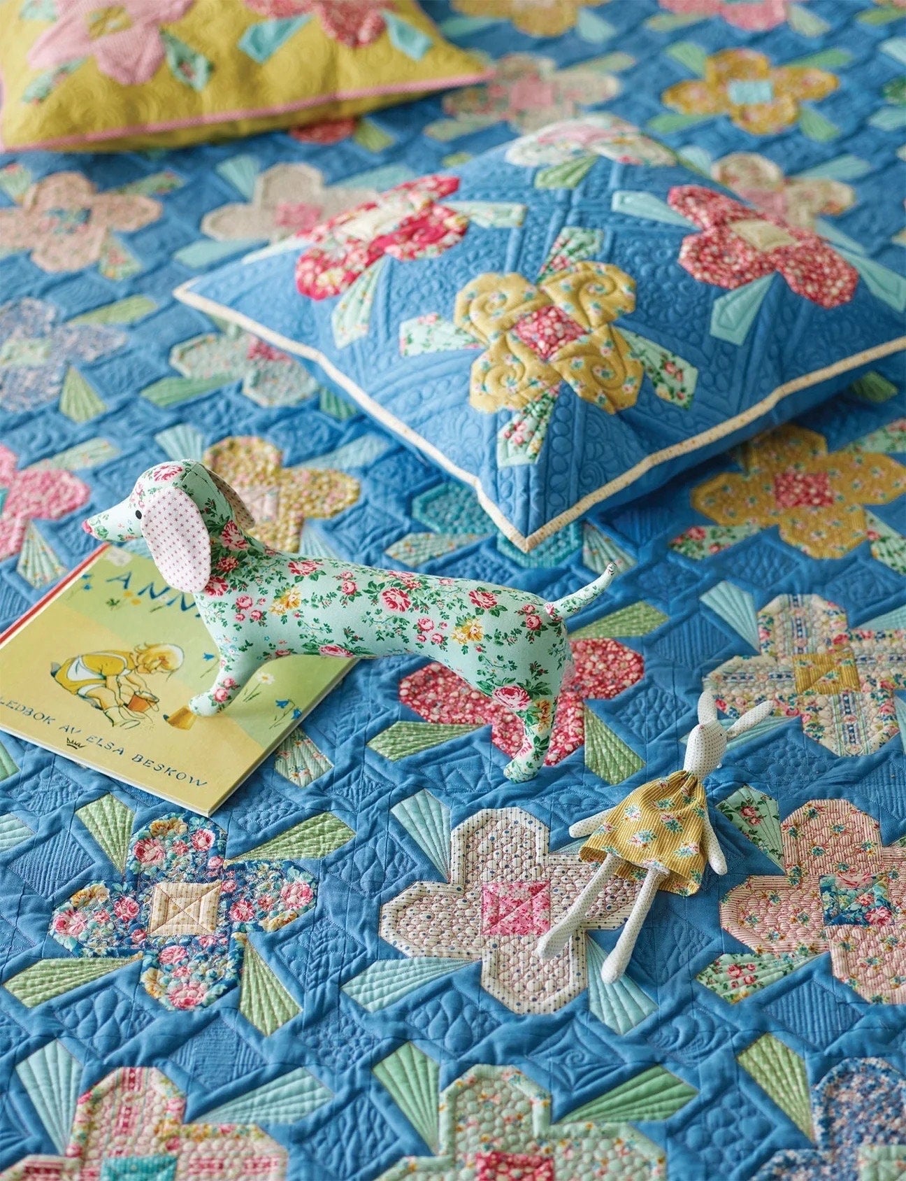 Tilda Quilts From Tilda's Studio Quilt Pattern Book (20 Projects Per Book)