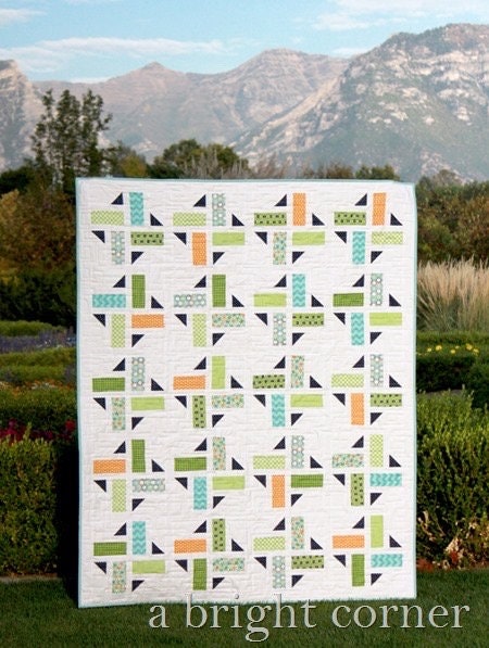 A Bright Corner Division Quilt Pattern (4 Size Variations Per Pattern)