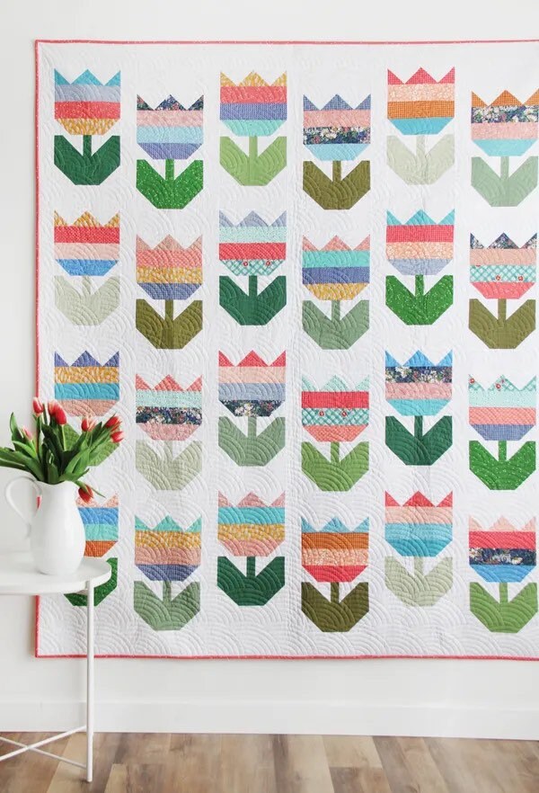 Cluck Cluck Sew Tulips Quilt Pattern (5 Size Variations Per Pattern)