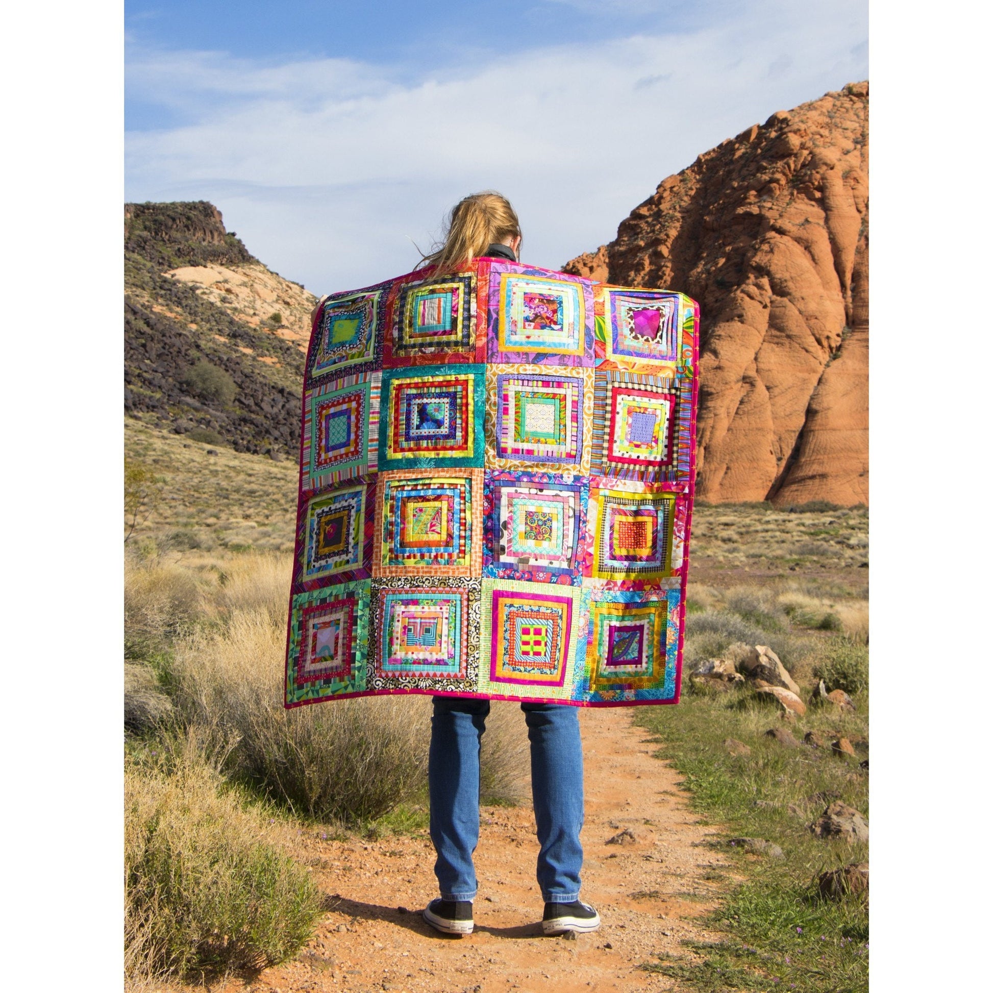 Lynne Wilson Designs Pleated Log Cabin Quilt Pattern Finished Size: 38"x38"