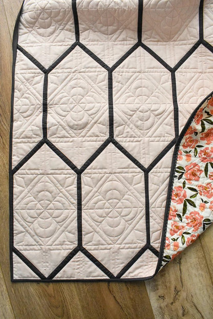 Lo & Behold Stitchery Church Window Quilt Pattern (3 Size Variations Per Pattern)