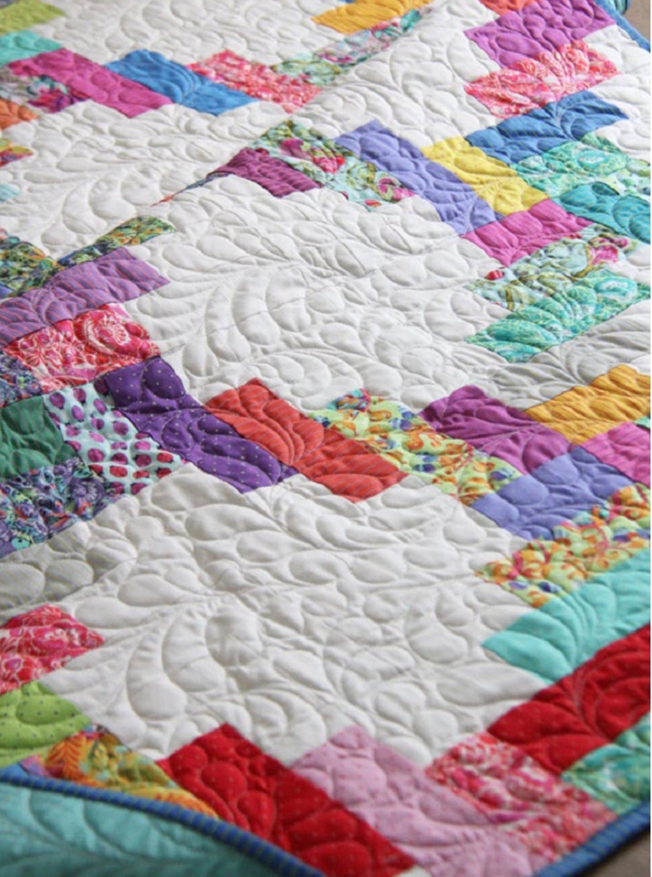 Cluck Cluck Sew Jelly Twist Quilt Pattern (4 Size Variations Per Pattern)