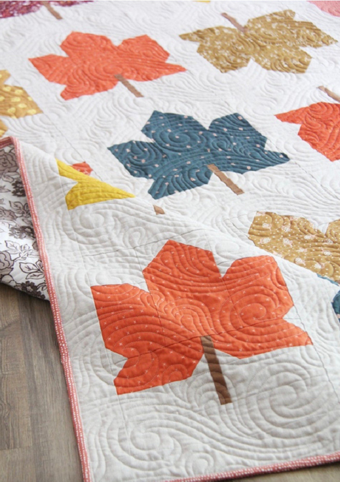 Cluck Cluck Sew Fall Leaves Quilt Pattern (Finished Size: 62"x74")