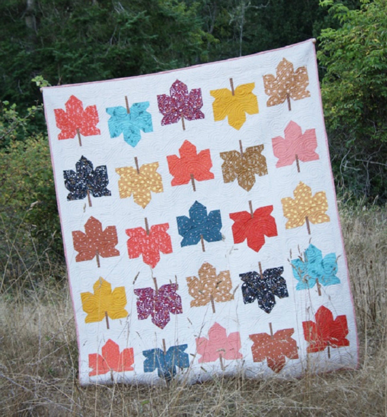 Cluck Cluck Sew Fall Leaves Quilt Pattern (Finished Size: 62"x74")