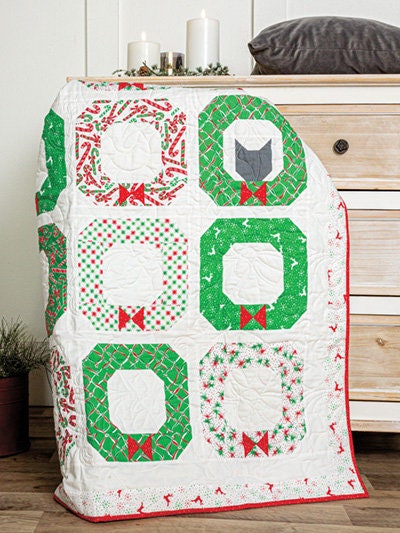 Annie's Quilting Christmas Quilting with Wendy Sheppard Pattern Book (12 Patterns Per Book)