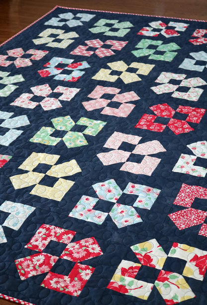 A Bright Corner Lucky Duck Quilt Pattern (5 Size Variations Per Pattern)