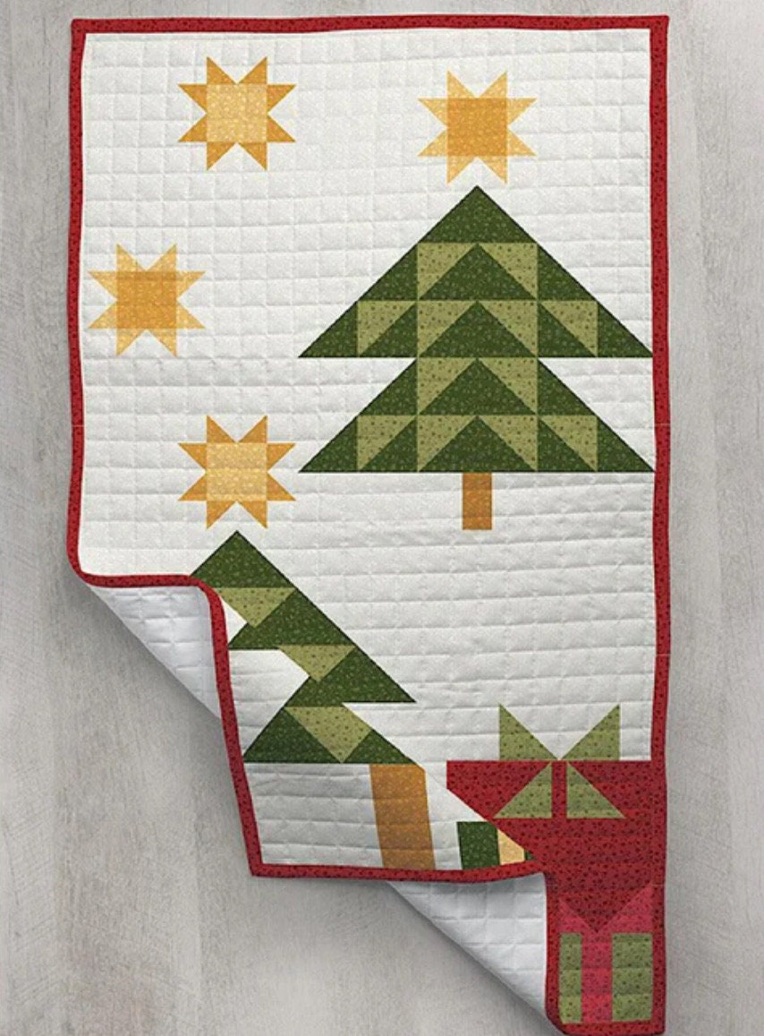 PREORDER Riley Blake Door Banner of the Month September Christmas Eve Door Banner Kit (Finished Size 20"x36") SHIPS SEPT 2024