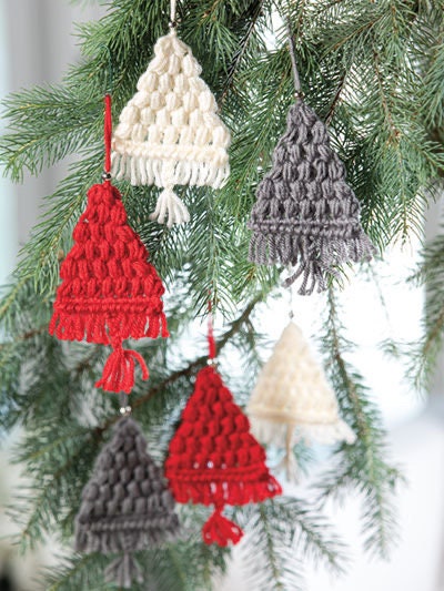 Annie's Crochet It's a Stash-Buster Christmas Pattern Book (35+ Projects Per Pattern Book)