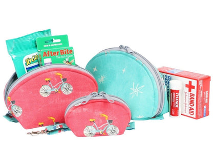 ByAnnie Clam Up Zippered Pouches Bag Pattern (14 Colors of 18"x54" Mesh Packs Sold Separately)