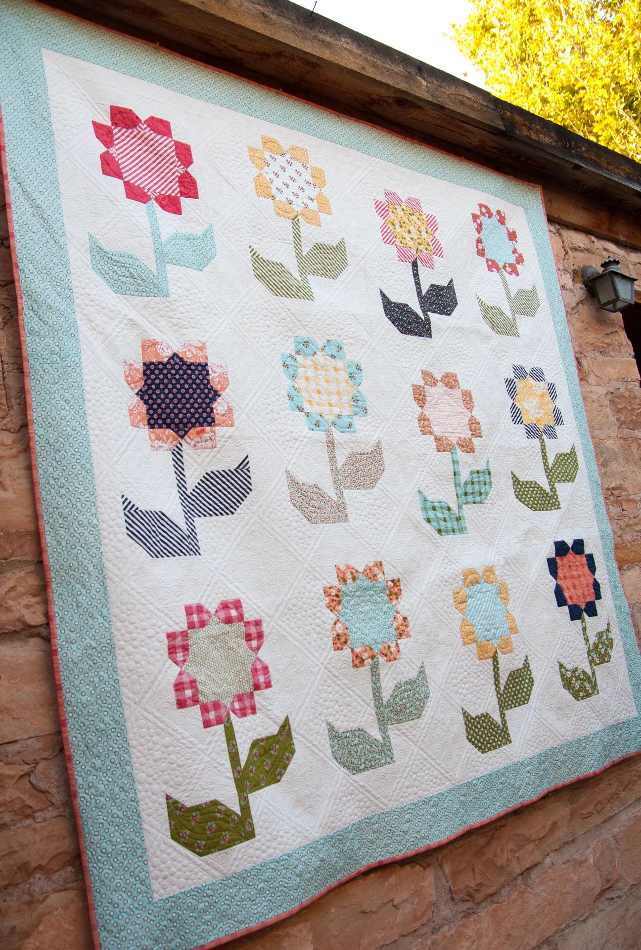 Lella Boutique Cottage Blossoms Quilt Pattern Finished Size: 77"x81.5"