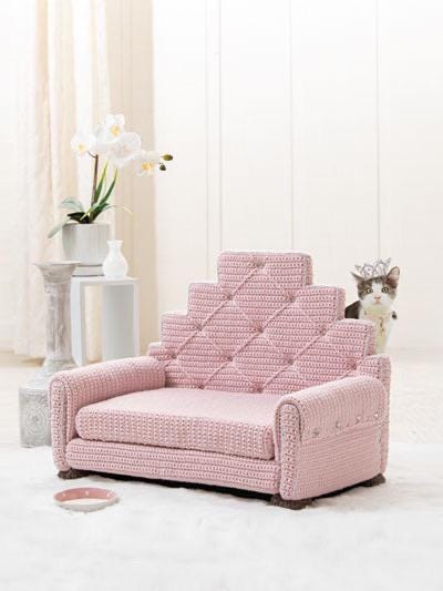 Annie's Crochet Kitty Couches II - 3 Couches your furry feline can't resist!